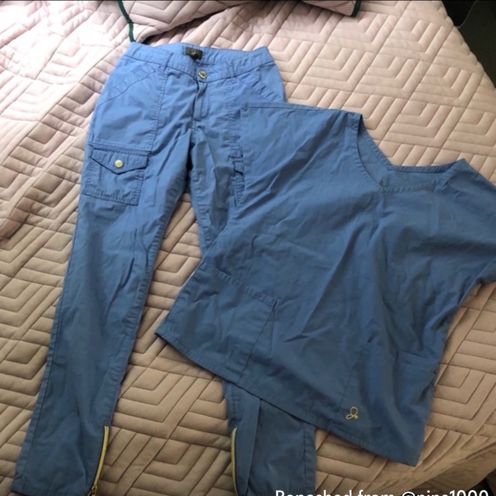 JAANUU Ceil Blue Scrub Set XS/S